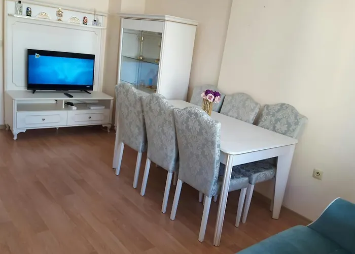 Cozy And Fully Furnished Apartment Ulucak photo