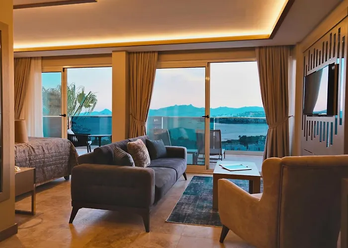 Roas Hotel Bodrum - City Center Bitez photo