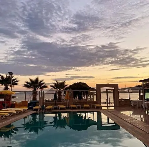 Club Rose Bay Hotel Foca photo