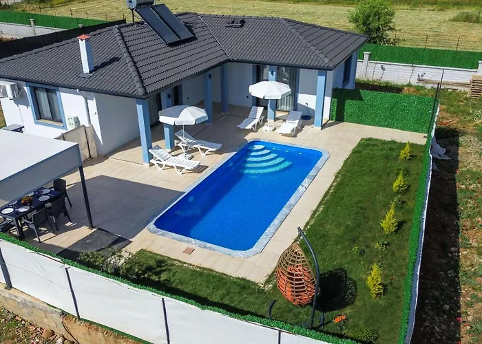 Villa Nur Beykoyu photo