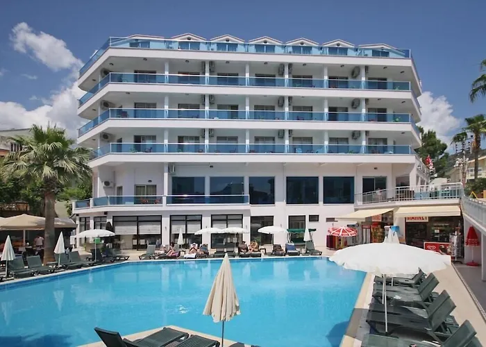 Club Palm Hotel Armutalan photo