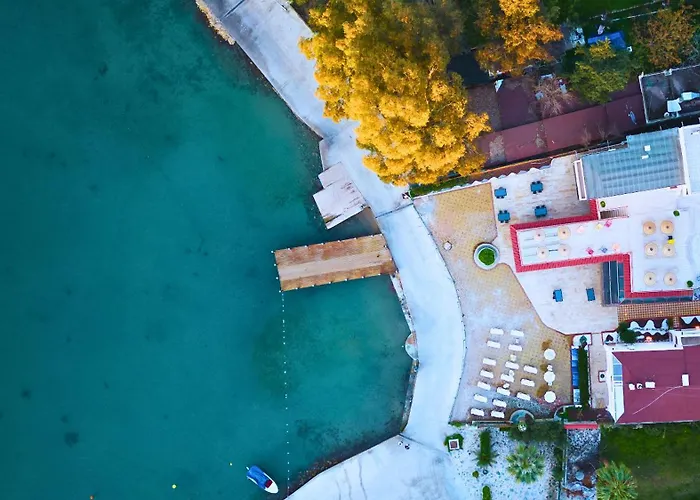 Oscar Seaside & Spa Hotel By Club Aquarium Guvercinlikの写真