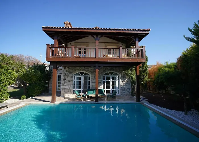 Cesme Havuzlu Muestakil Villa Tursite foto