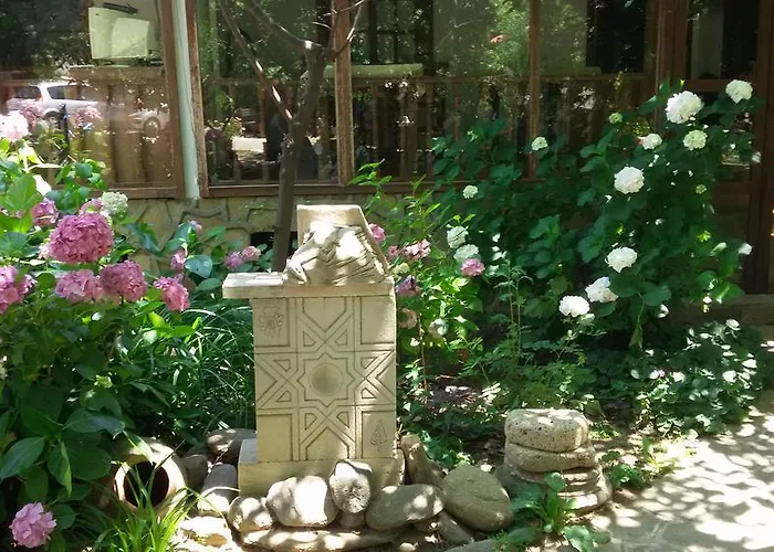 Birgi Cinaralti Pension Odemis Foto