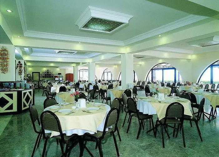 Palm Wings Beach Resort Spa Kusadasi Davutlar photo